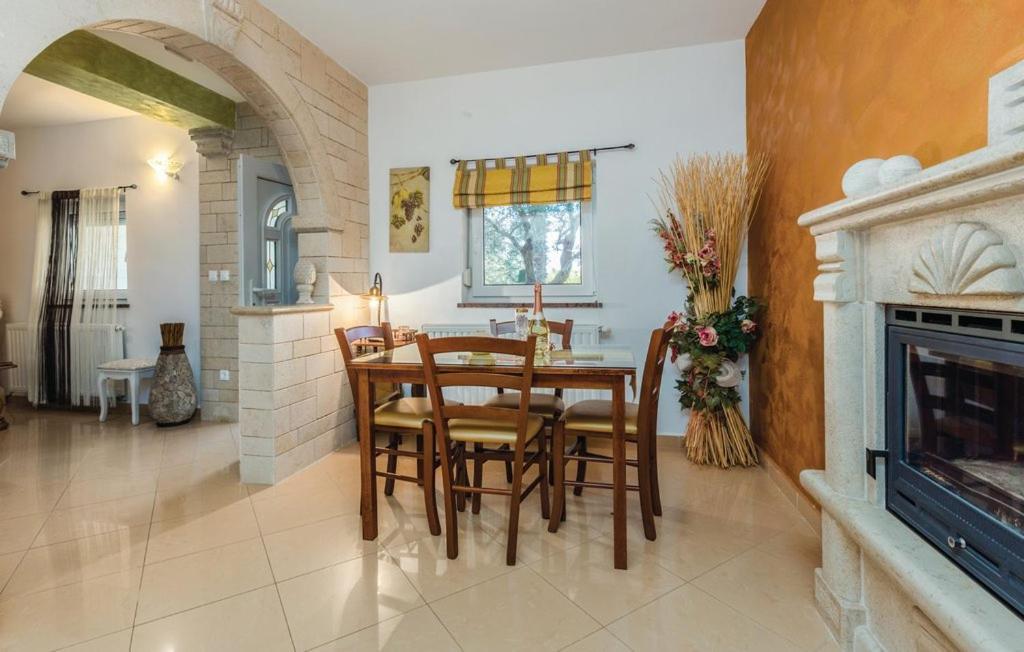 פורץ Apartments Barbara מראה חיצוני תמונה